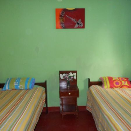 Hostal Geminis San Juan Bautista Exterior foto