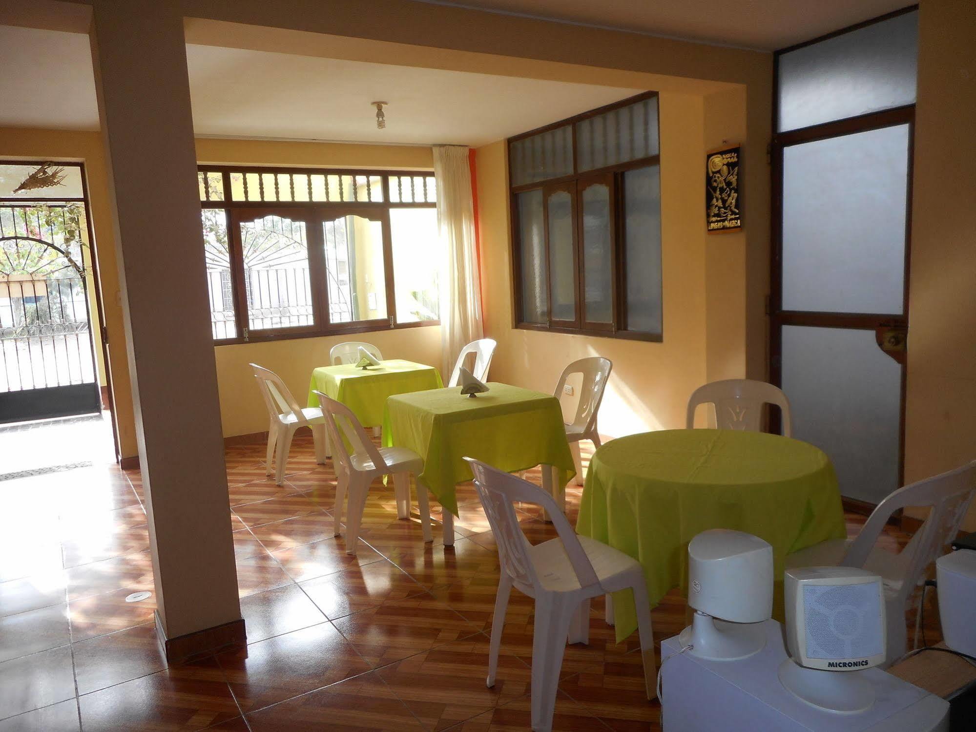 Hostal Geminis San Juan Bautista Exterior foto