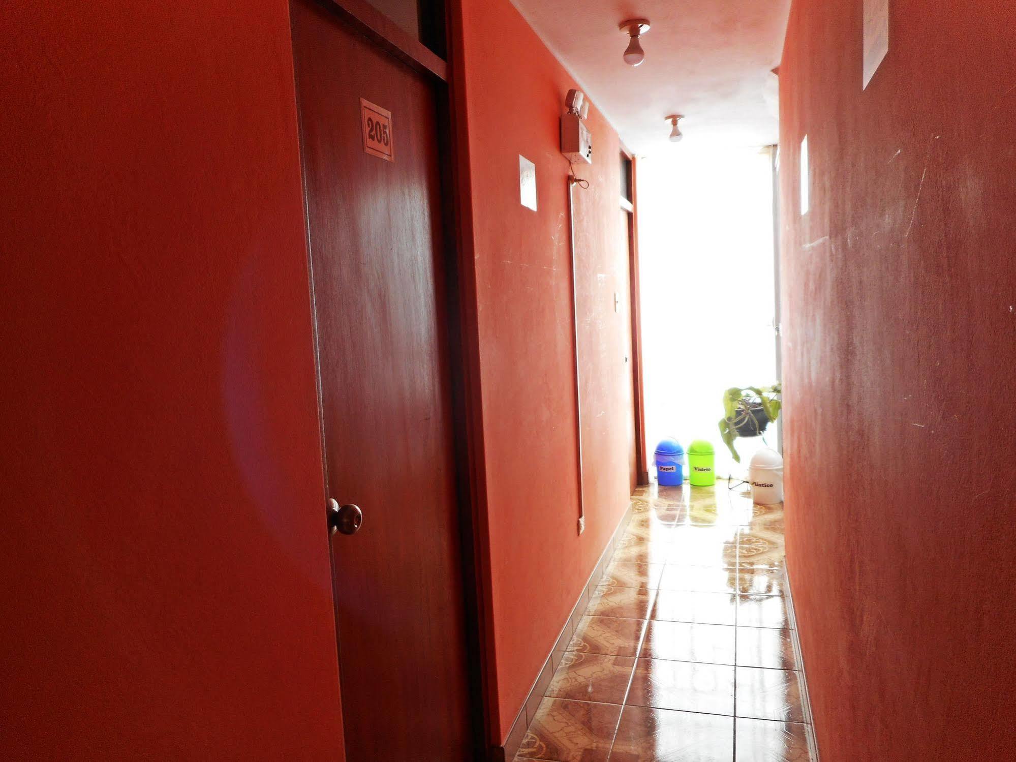 Hostal Geminis San Juan Bautista Exterior foto